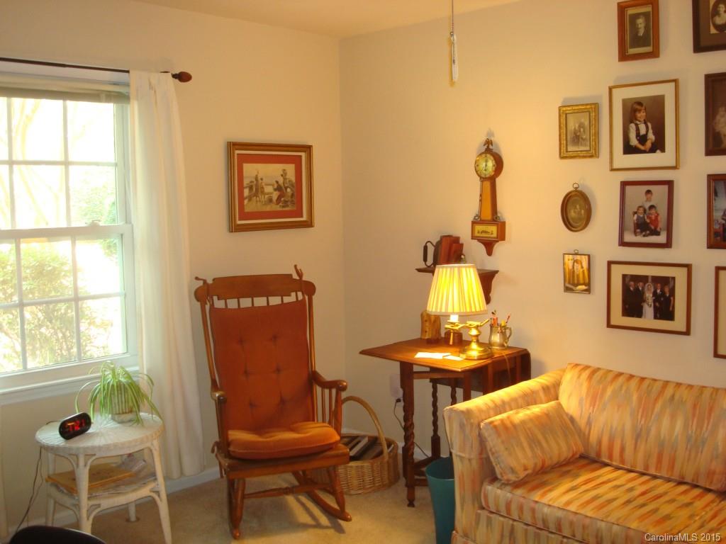 3524 Colony Road, Unit B Charlotte, NC 28211 - Photo 7 of 24 Gallery Image 7