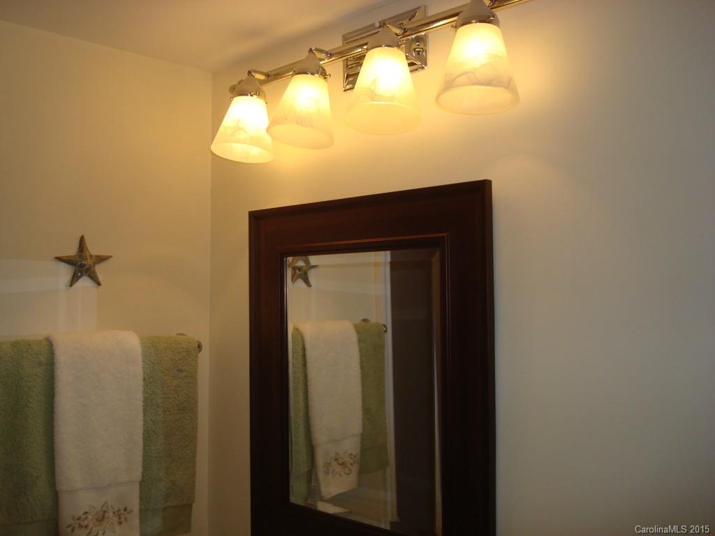 3524 Colony Road, Unit B Charlotte, NC 28211 - Photo 9 of 24 Gallery Image 9