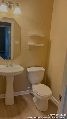 $2,250 | 9510 Wind Dancer, San Antonio, TX 78251