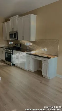 $2,250 | 9510 Wind Dancer, San Antonio, TX 78251