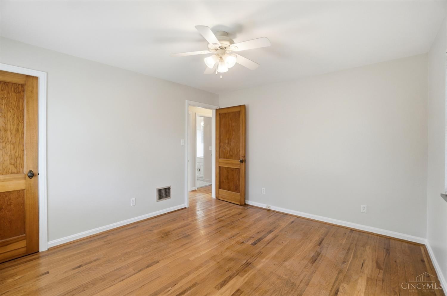 4413 Hunt Road Blue Ash, OH 45242 - Photo 17 of 53
