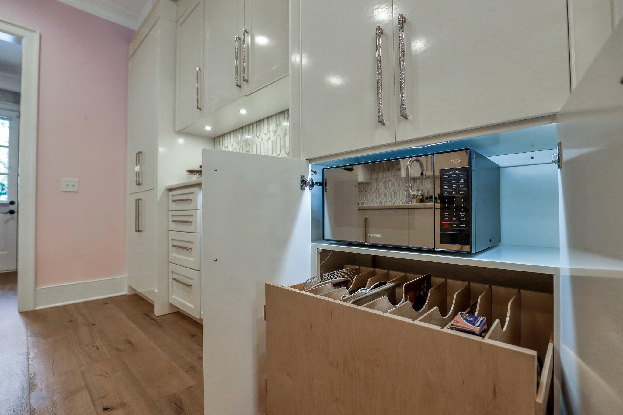 1621 Grey Marsh Road Mount Pleasant, SC 29466 - Photo 15 of 65 Pull out drawers with lighting