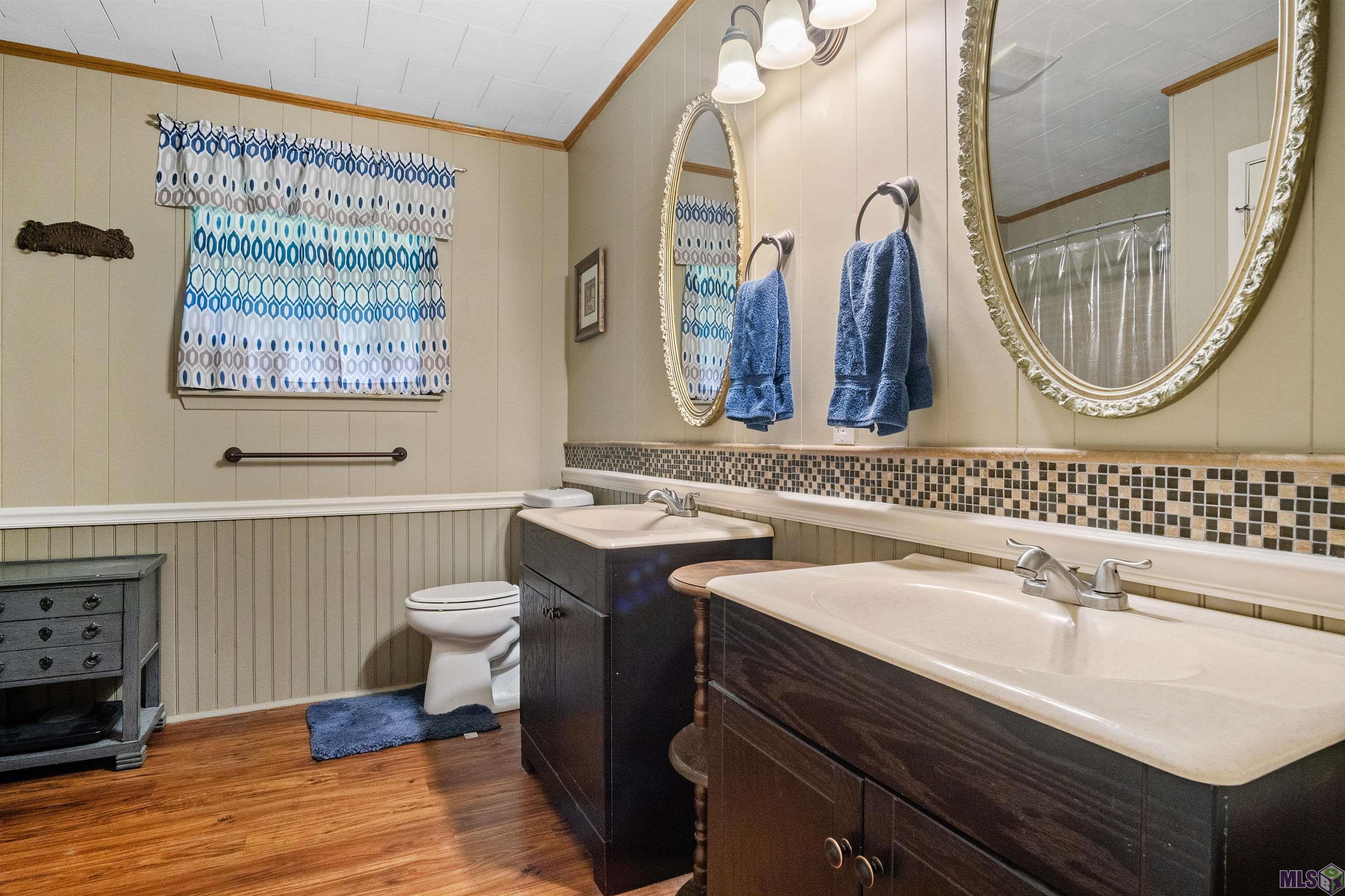 204 South River Road Denham Springs, LA 70726 - Photo 7 of 8 Gallery Image 7