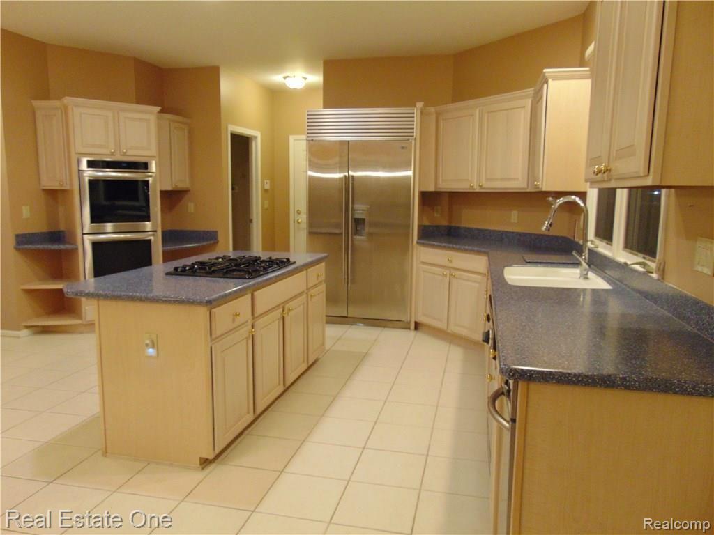 265 Woodward Road Canton, MI 48188 - Photo 28 of 40 DSC02134.JPG
