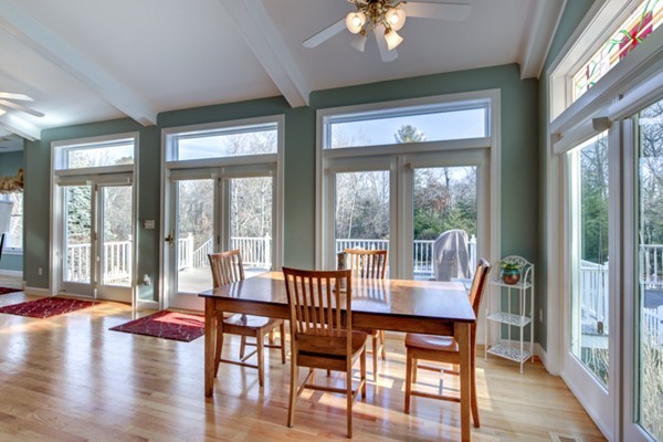 4 MacIntosh Road Westford, MA 01886 - Photo 12 of 30