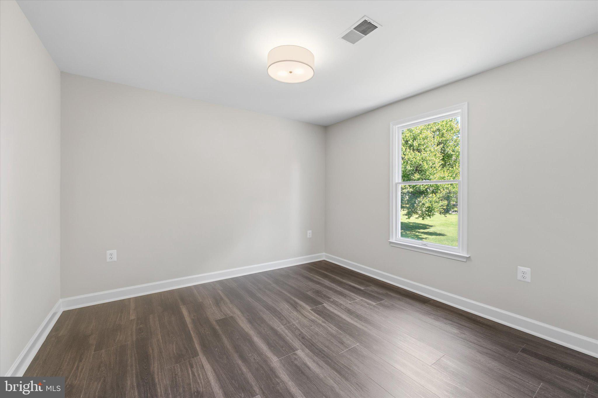 17572 Tranquility Road Purcellville, VA 20132 - Photo 42 of 59 Bedroom # 4