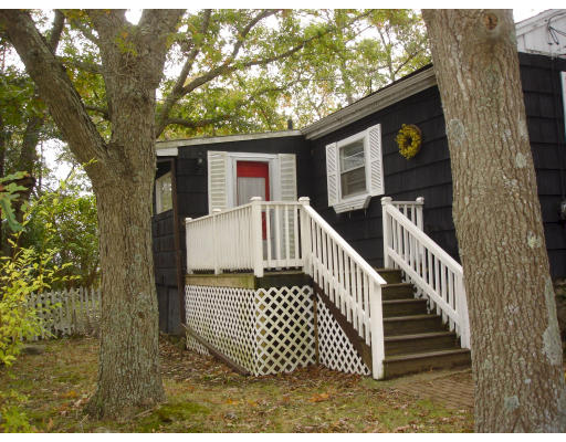 38 Valley Road Gloucester, MA 01930 - Photo 2 of 6 Gallery Image 2