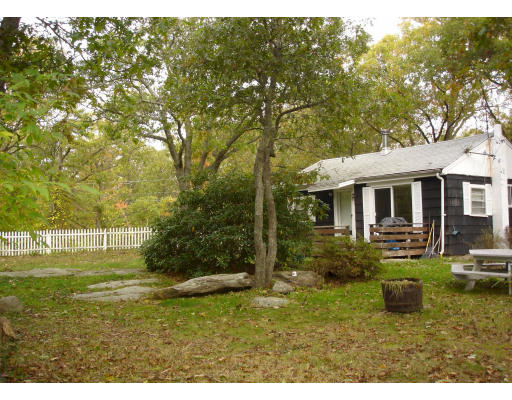 38 Valley Road Gloucester, MA 01930 - Photo 3 of 6 Gallery Image 3