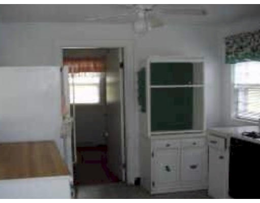 38 Valley Road Gloucester, MA 01930 - Photo 5 of 6 Gallery Image 5