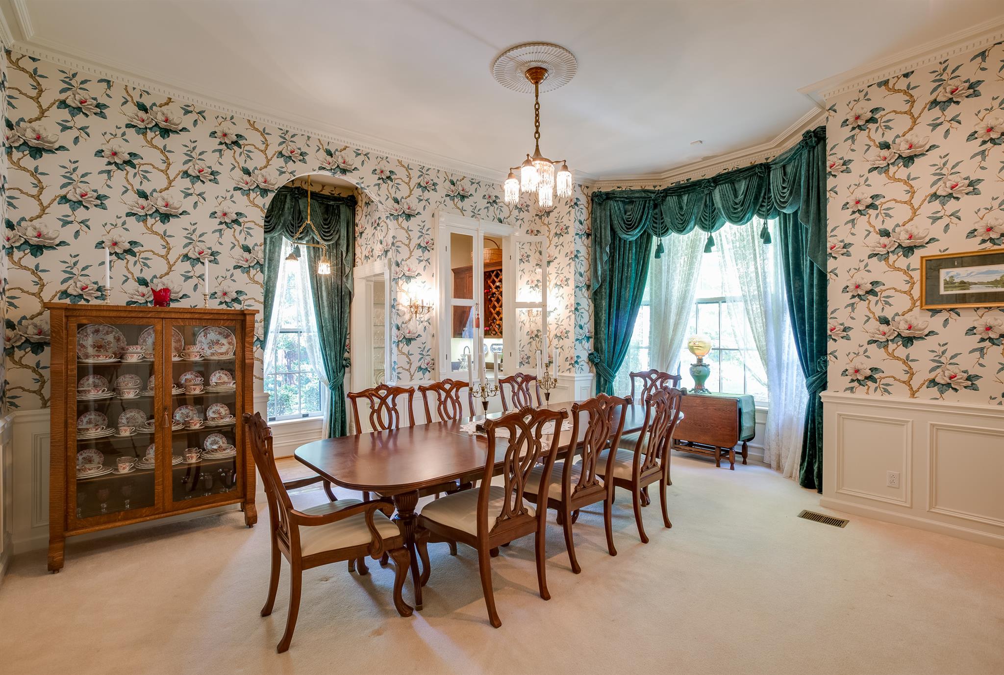 317 North Garner Street Springfield, TN 37172 - Photo 16 of 30 a view of a dining room with furniture and window