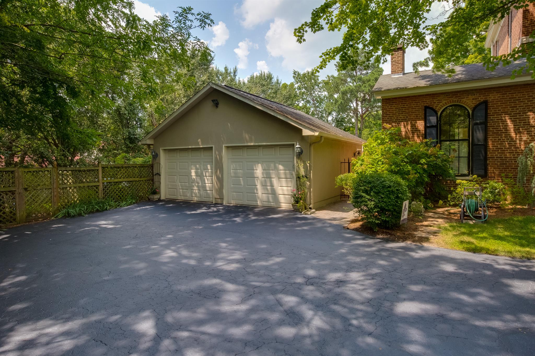 317 North Garner Street Springfield, TN 37172 - Photo 8 of 30 a view of a house with backyard and garden