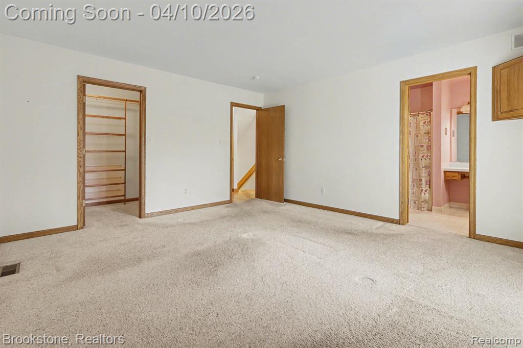 3376 Rivers Edge Drive Wayne, MI 48184 - Photo 15 of 40