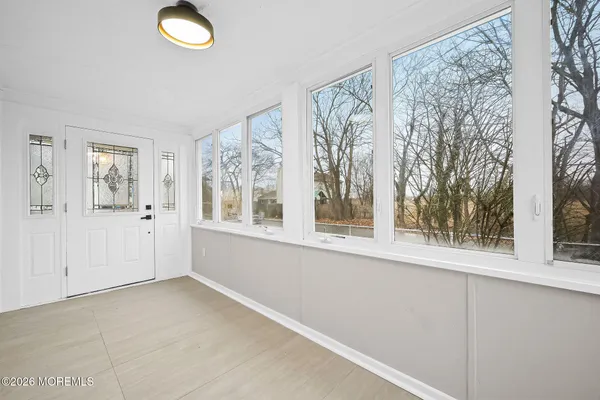 a view of empty room with window