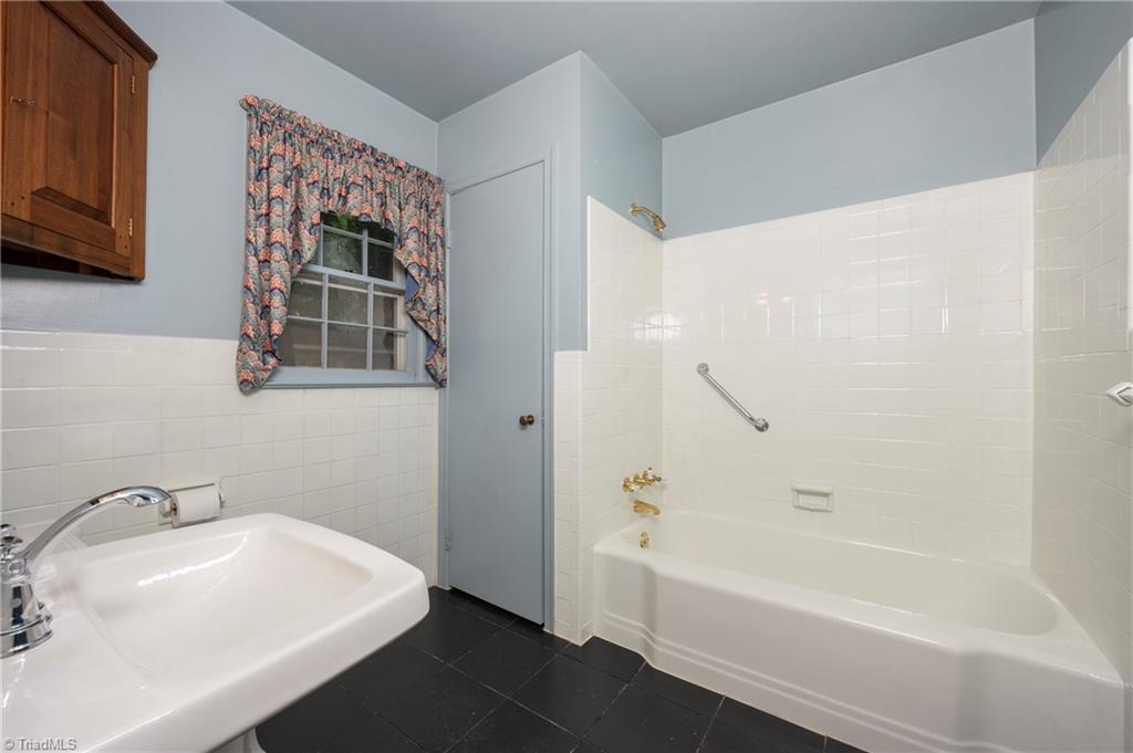 2133 Bethabara Road Winston-Salem, NC 27106 - Photo 11 of 24 Gallery Image 11