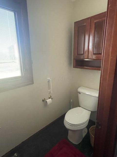 1085 Old Columbus Road Springfield, OH 45503 - Photo 27 of 34 masterbath2