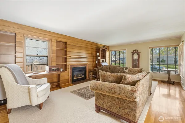 $425,000 | 1603 23rd Avenue, Longview, WA 98632