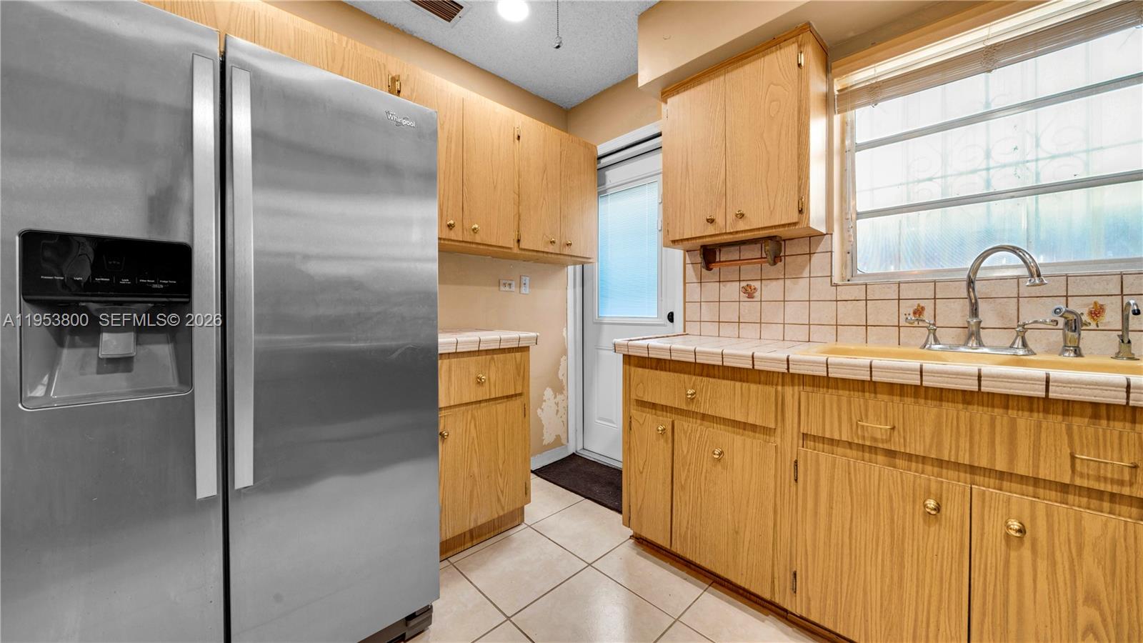 2615 Southwest 32nd Avenue Miami, FL 33133 - Photo 15 of 41