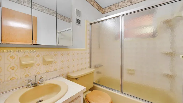 $750,000 | 2615 Southwest 32nd Avenue, Miami, FL 33133