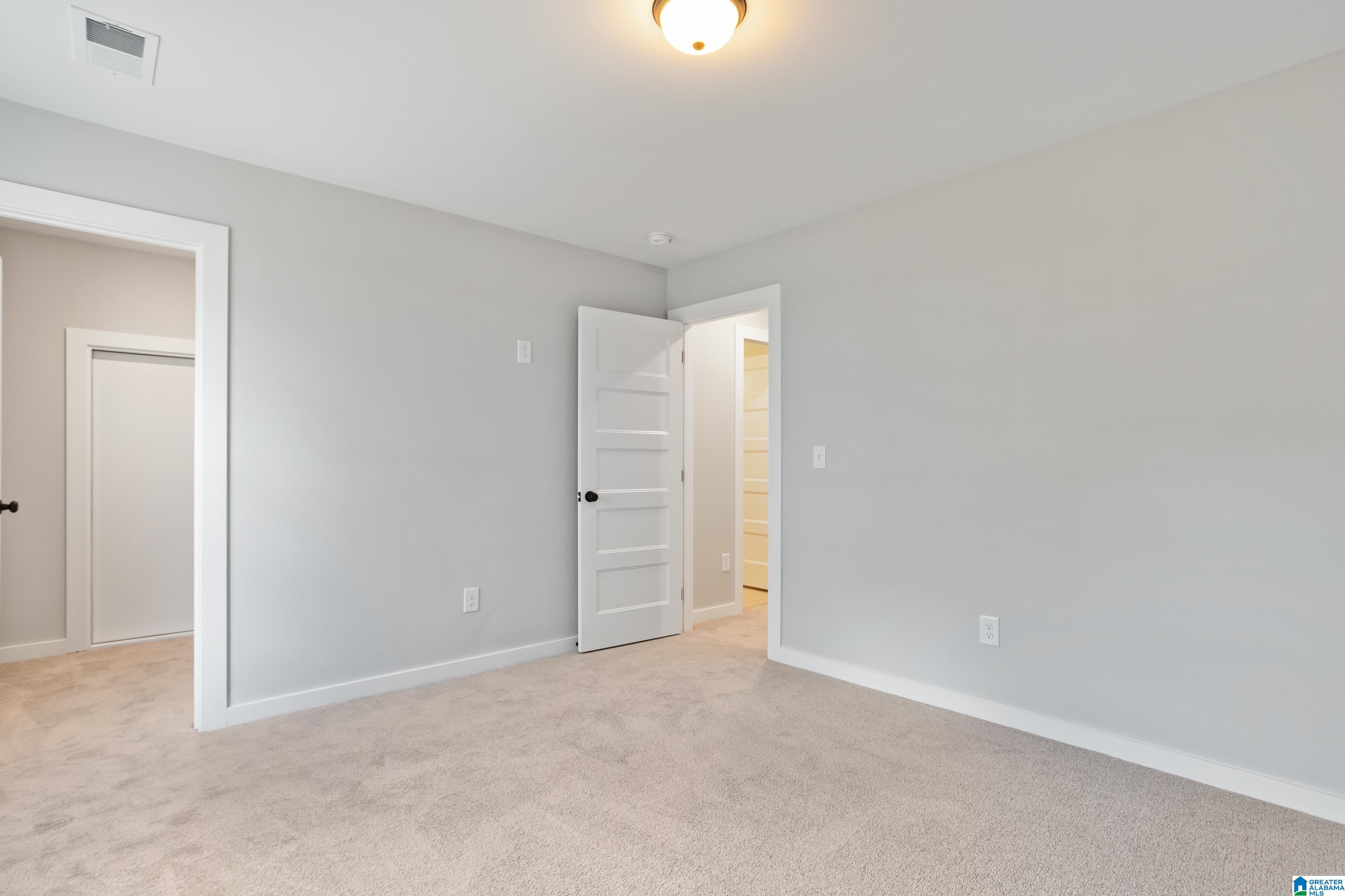 3669 Vanderbilt Way Fultondale, AL 35068 - Photo 32 of 46