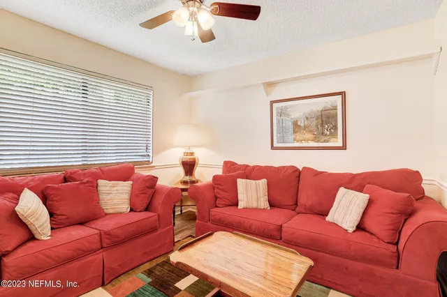$449,500 | 99 Broad River Place, Unit 1301, Welaka, FL 32193