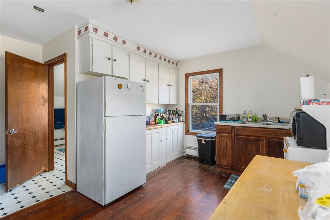 81 Old Hopkinton Road Westerly, RI 02891 - Photo 20 of 34