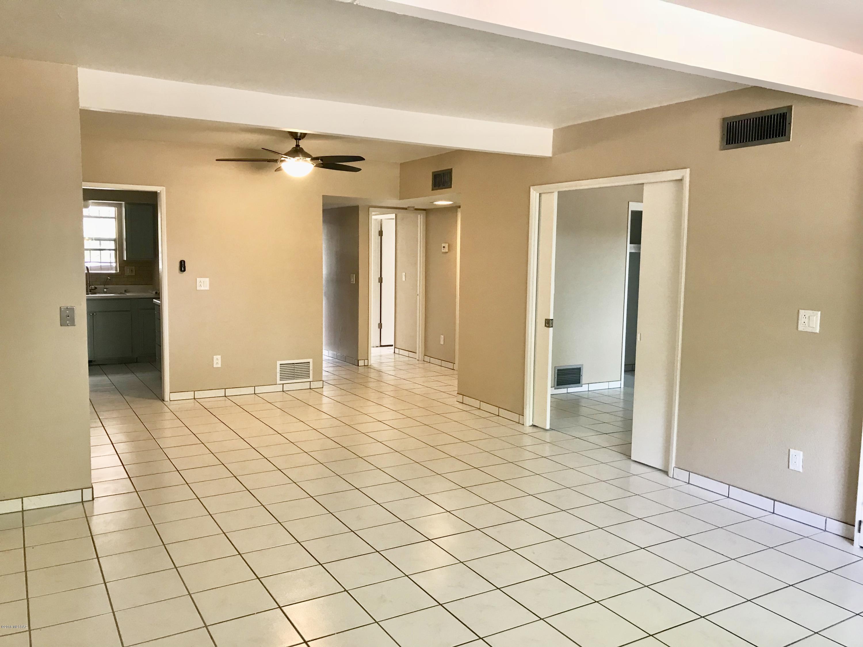 3750 North Country Club Road, Unit 15 Tucson, AZ 85716 - Photo 14 of 22
