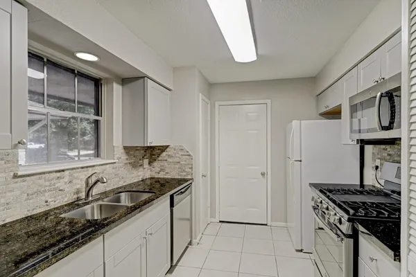 $1,750 | 2403 Tinechester Drive, Humble, TX 77339