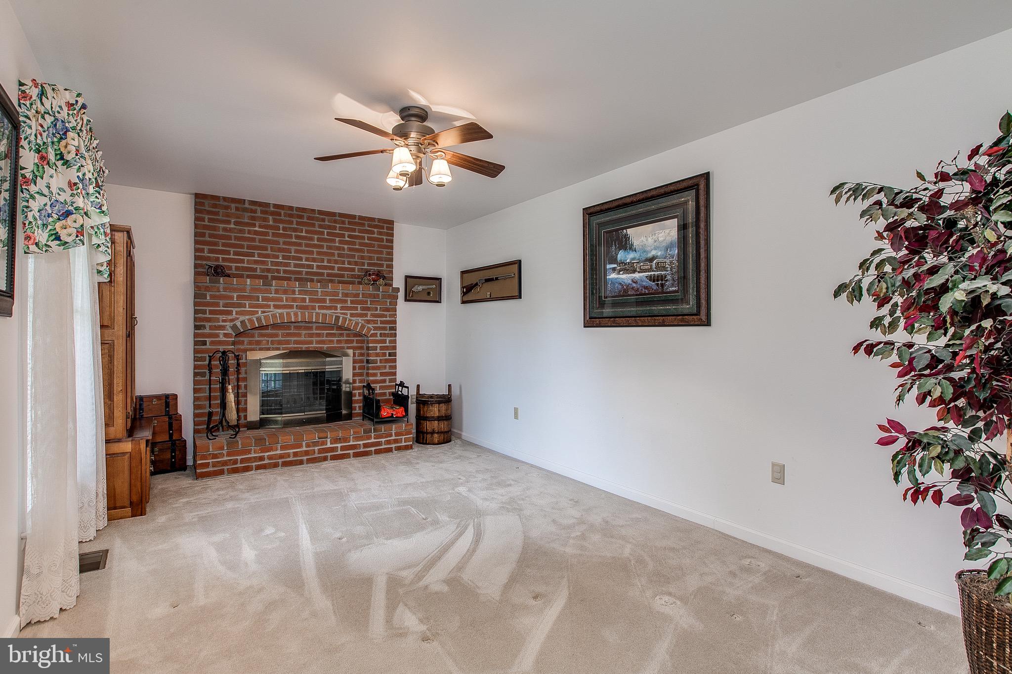 3926 Valley View Road Middletown, MD 21769 - Photo 12 of 73