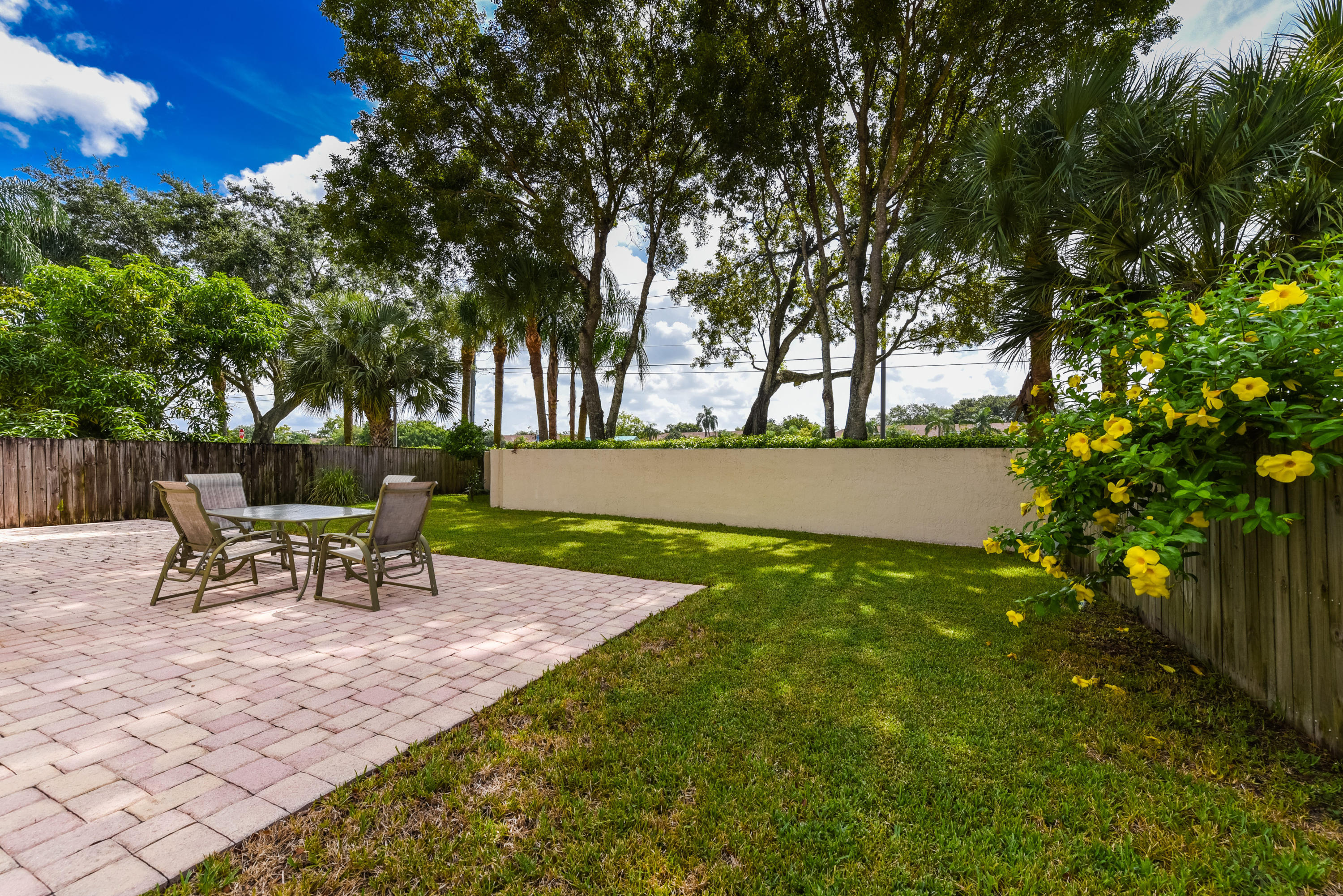 22384 Overture Circle Boca Raton, FL 33428 - Photo 20 of 31 22384 Overture Cir Boca Raton-print-008-