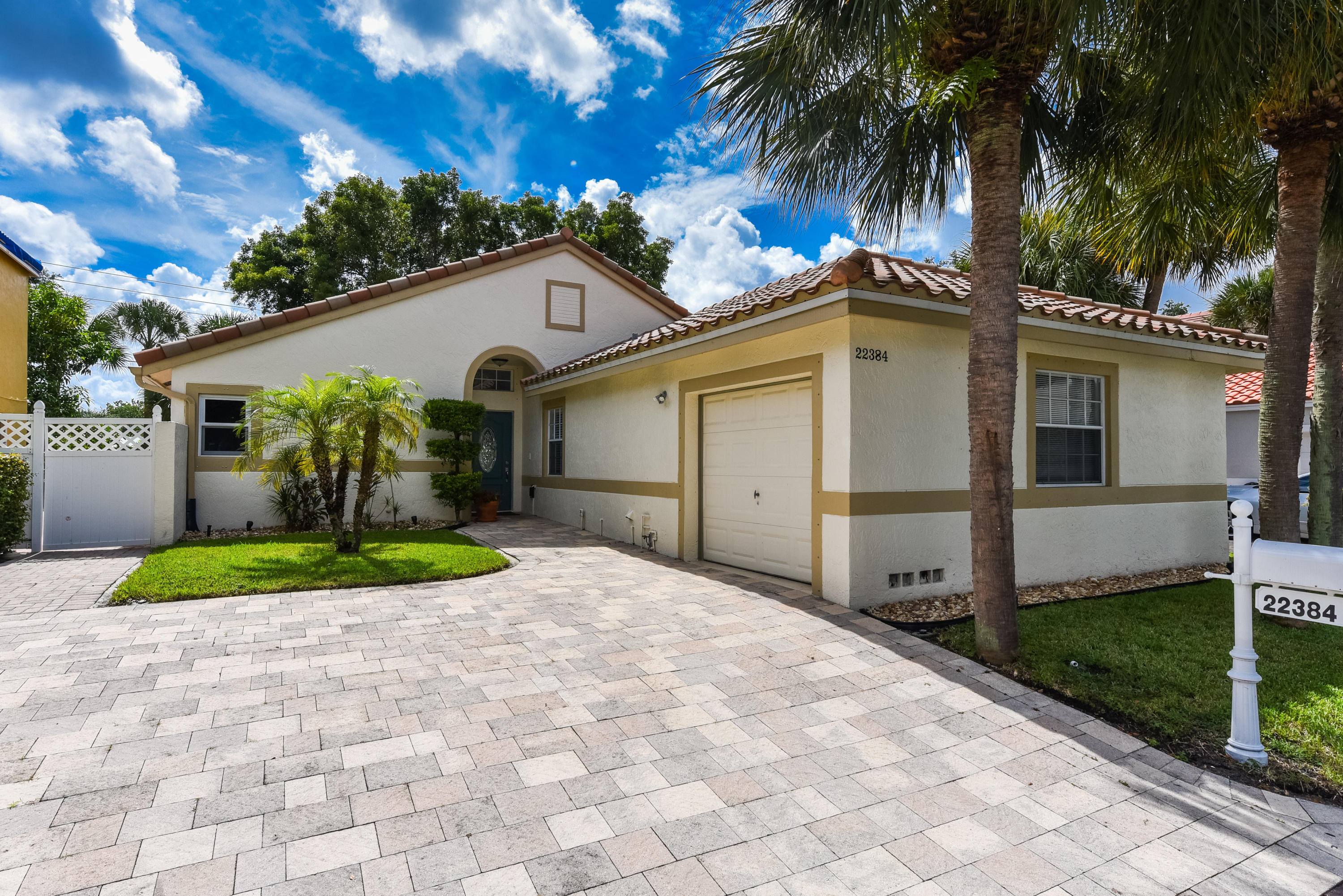 22384 Overture Circle Boca Raton, FL 33428 - Photo 28 of 31 22384 Overture Cir Boca Raton-print-010-