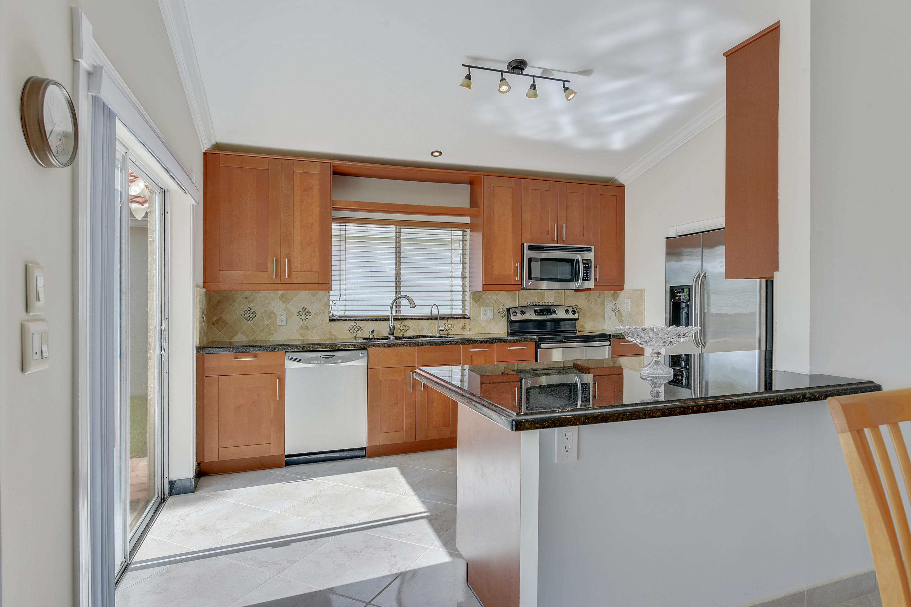 22384 Overture Circle Boca Raton, FL 33428 - Photo 7 of 31 22384 Overture Cir Boca Raton-print-020-