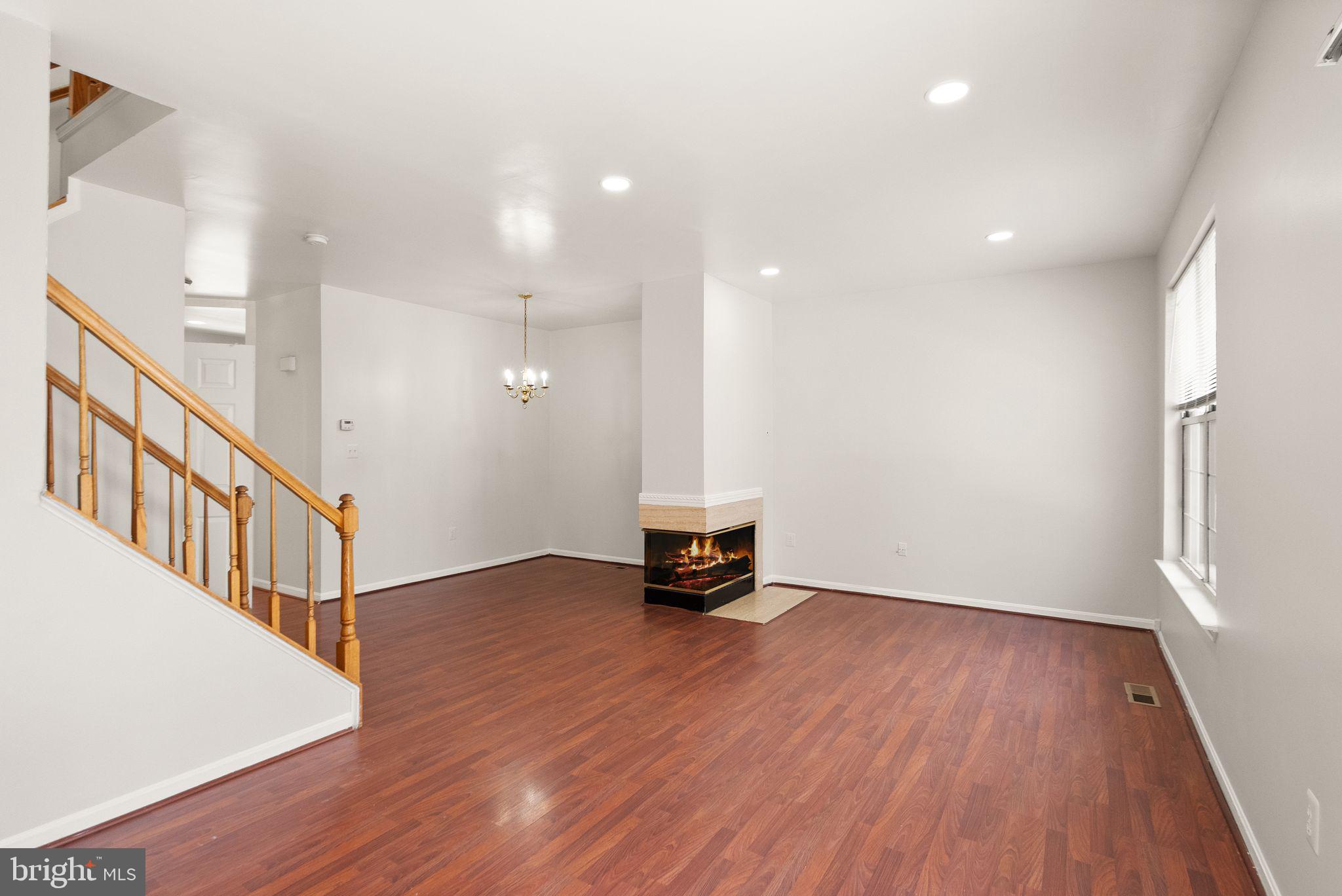 47621 Comer Square Sterling, VA 20165 - Photo 20 of 81 ANOTHER VIEW INTO DINING & LIVING ROOM