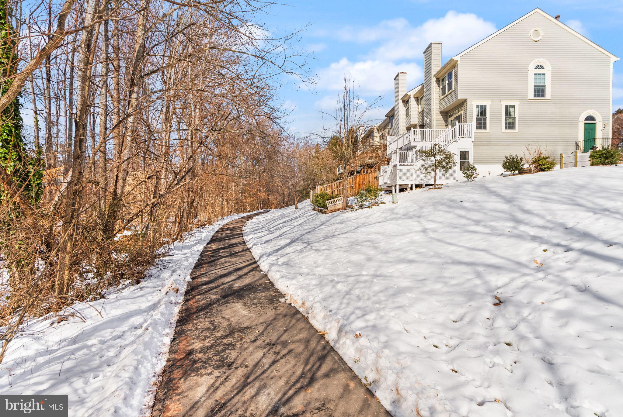 47621 Comer Square Sterling, VA 20165 - Photo 81 of 81 WALKING TRAILS