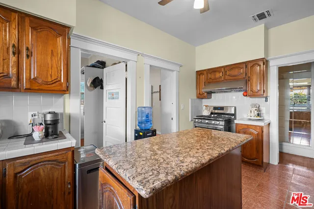 $1,700,000 | 1558 North Kenmore Avenue, Los Angeles, CA 90027