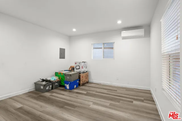 $1,700,000 | 1558 North Kenmore Avenue, Los Angeles, CA 90027