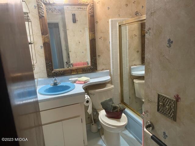 110 Fieldstone Road Warner Robins, GA 31093 - Photo 29 of 38 Hall bath 3