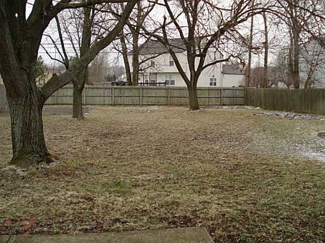 4844 Manitoba Road Columbus, OH 43229 - Photo 17 of 18 Gallery Image 17