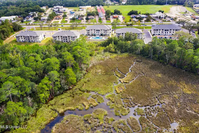 $225,000 | 2501 Bienville Boulevard, Unit 525, Ocean Springs, MS 39564