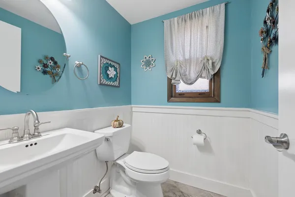 $425,000 | 1404 Carriage Lane, Bolingbrook, IL 60490