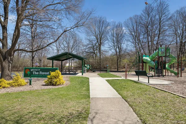 $425,000 | 1404 Carriage Lane, Bolingbrook, IL 60490