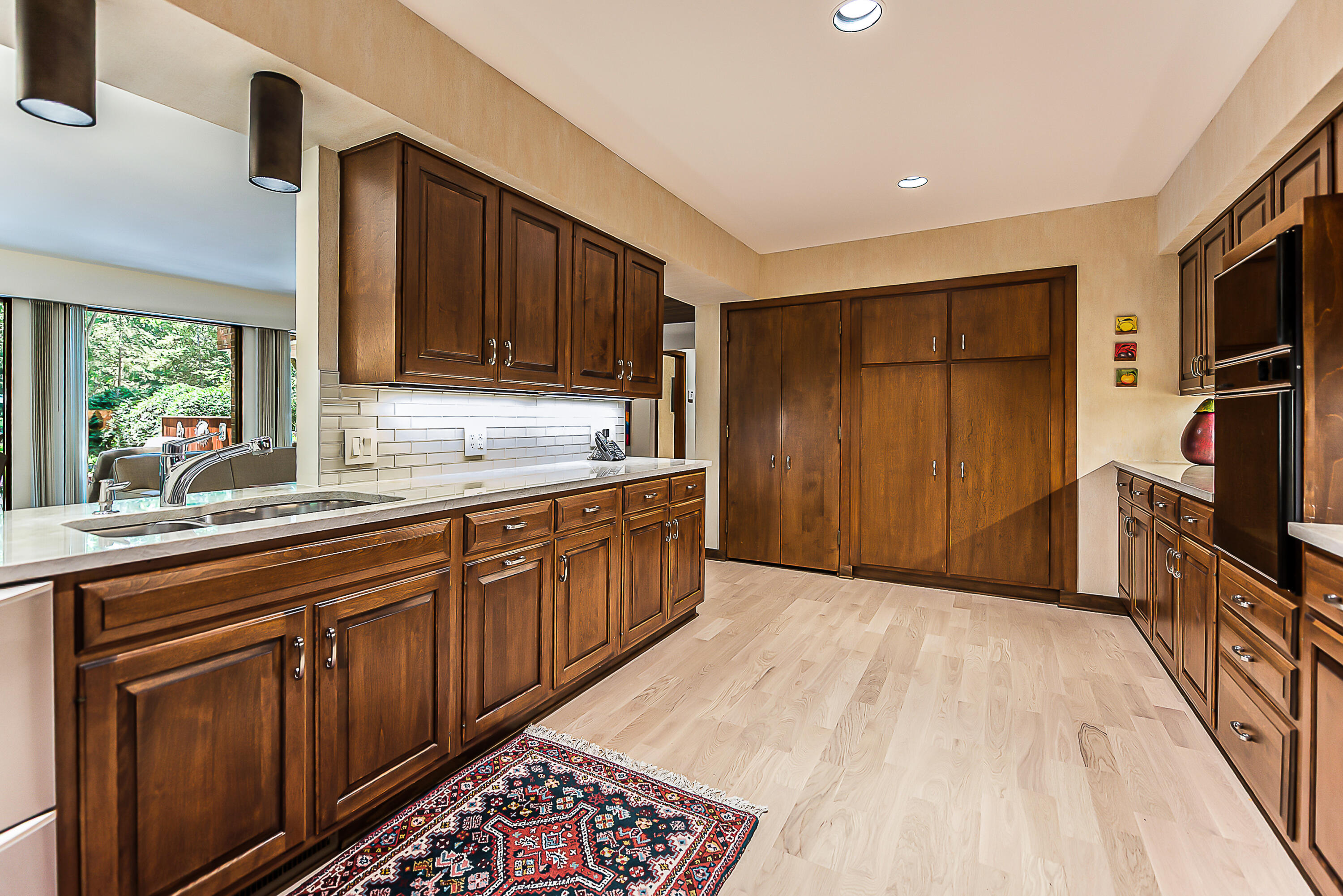 2980 Devonshire Road Ann Arbor, MI 48104 - Photo 19 of 92 DSC_4146