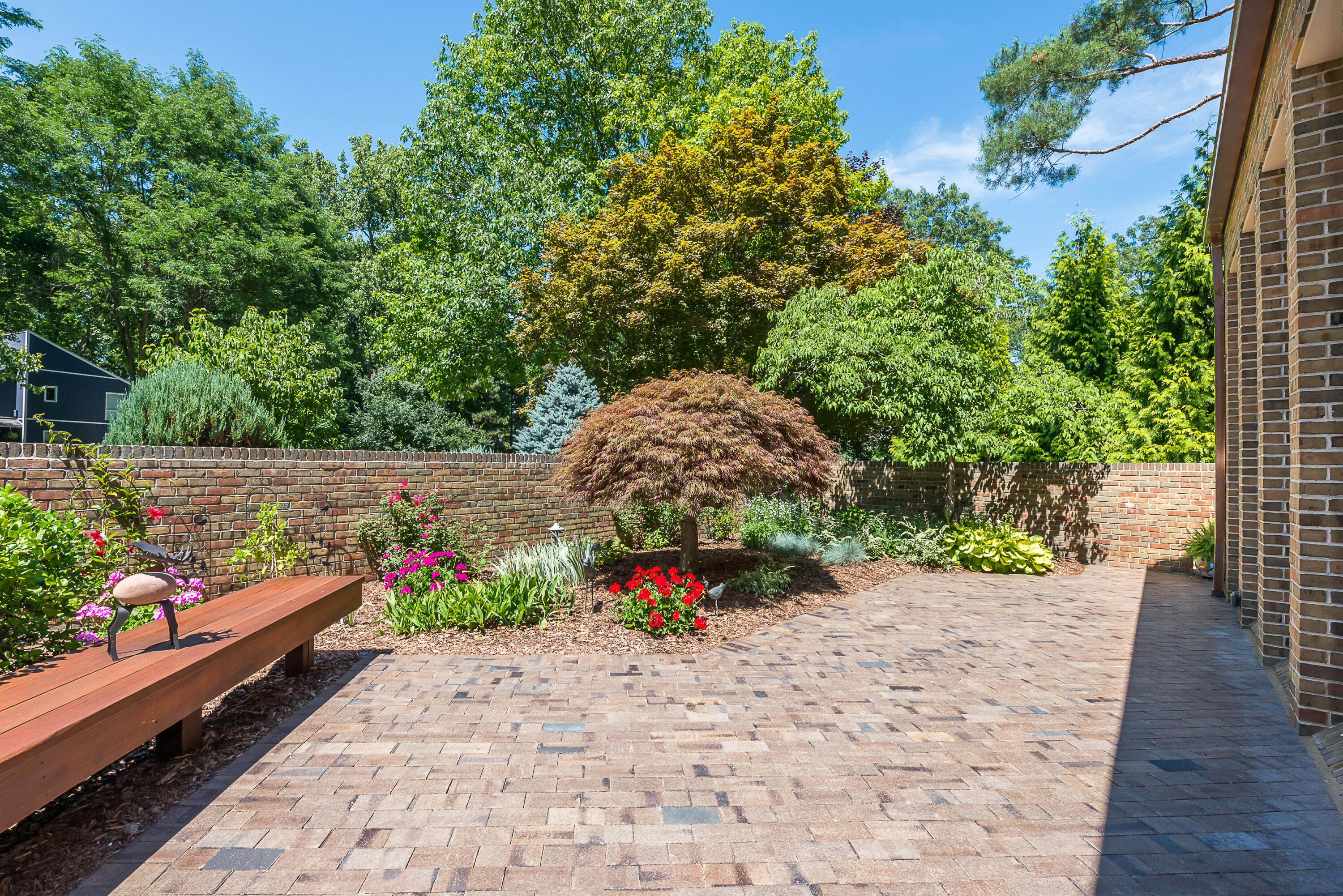 2980 Devonshire Road Ann Arbor, MI 48104 - Photo 4 of 92 DSC_3978