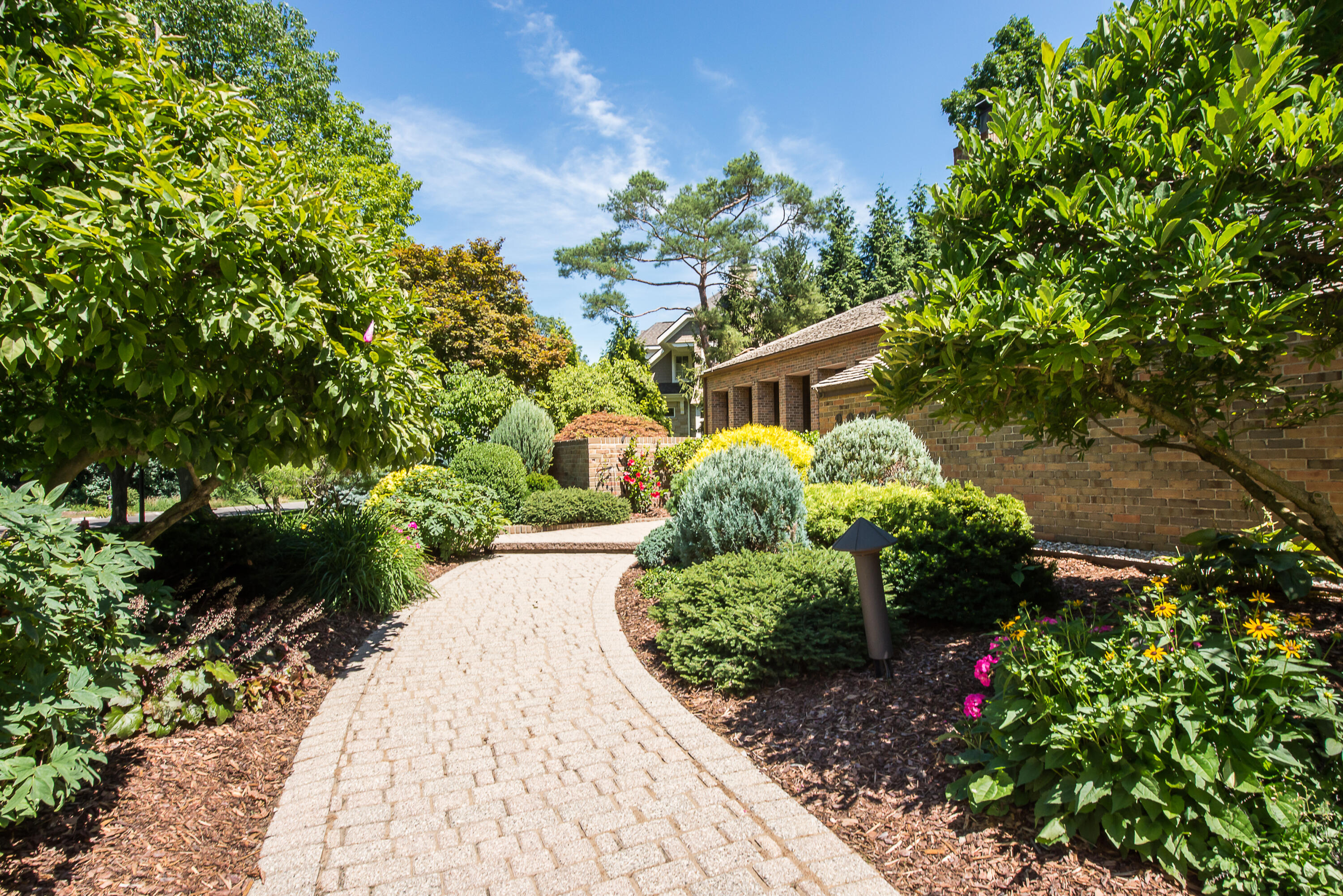 2980 Devonshire Road Ann Arbor, MI 48104 - Photo 5 of 92 DSC_3961