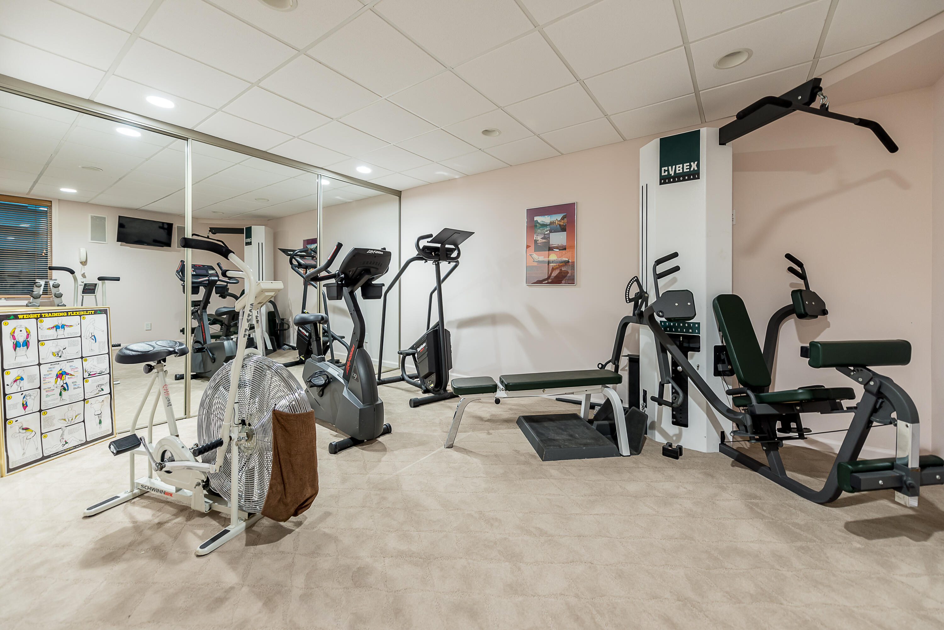 2980 Devonshire Road Ann Arbor, MI 48104 - Photo 61 of 92 DSC_4684