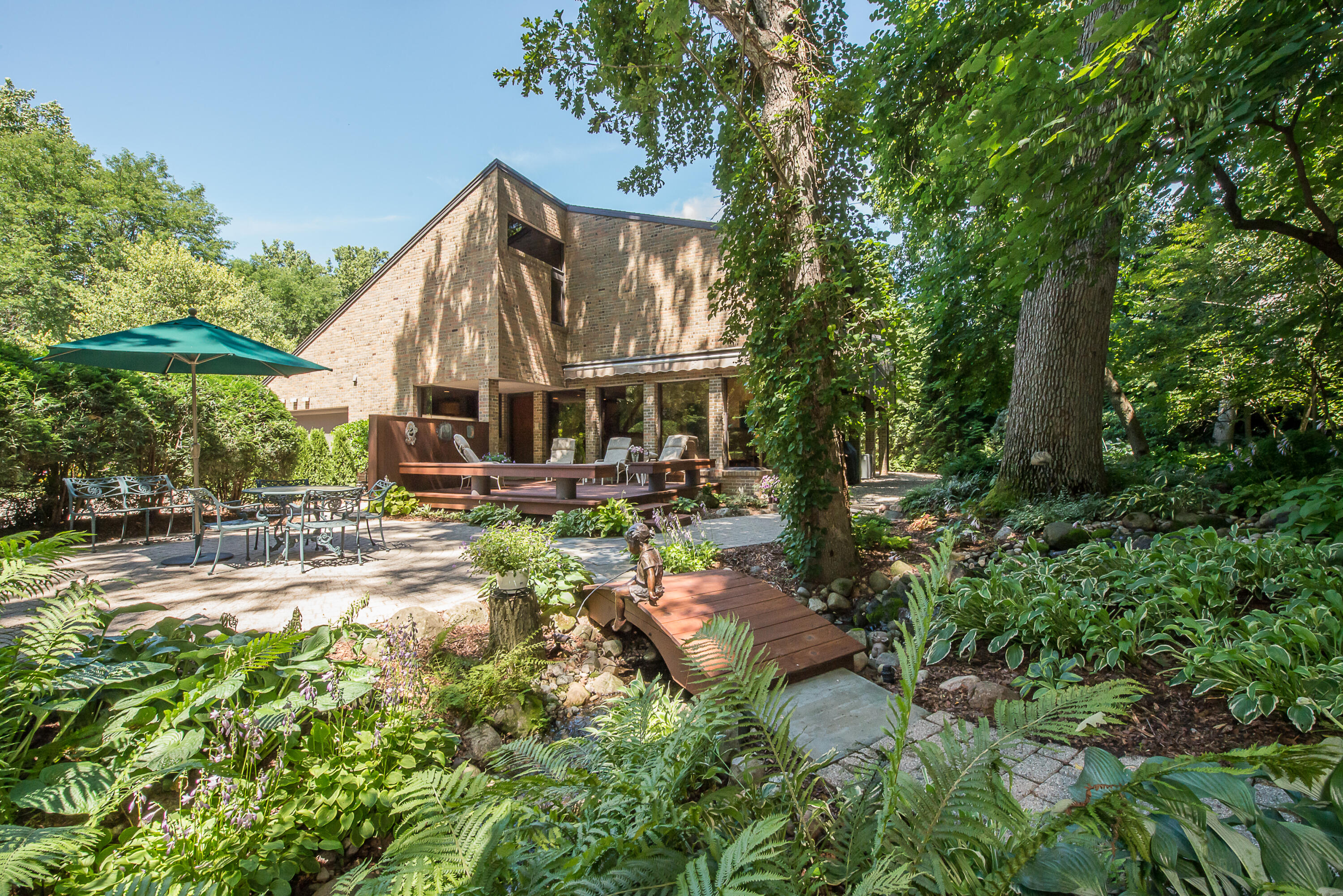 2980 Devonshire Road Ann Arbor, MI 48104 - Photo 76 of 92 DSC_3869