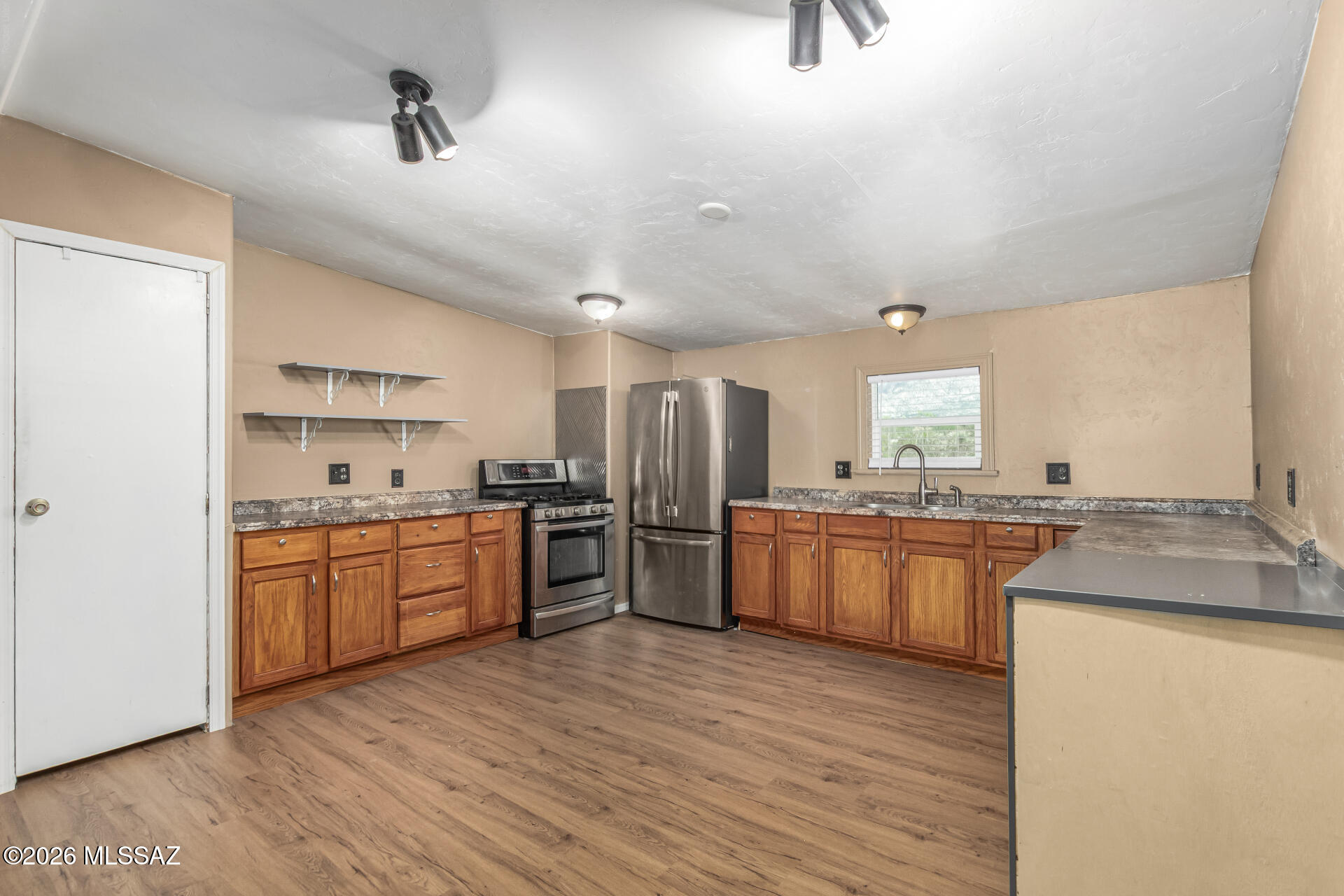 14813 North Swan Road Tucson, AZ 85739 - Photo 20 of 45 12 Swan