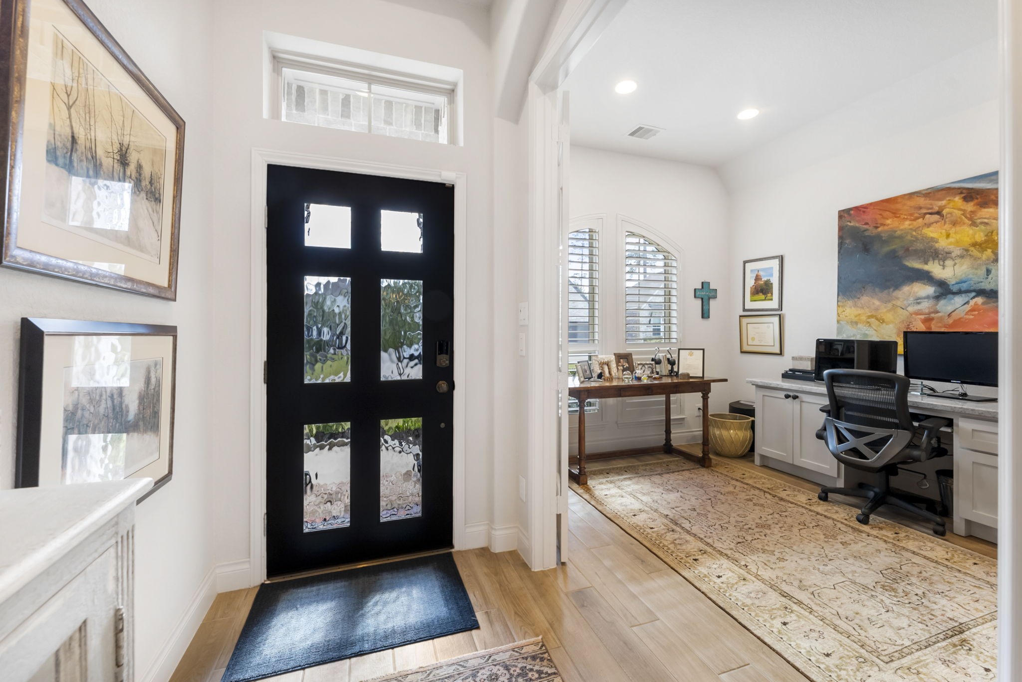 545 Cedar Harbor Court Conroe, TX 77304 - Photo 5 of 50 a living room with furniture and a flat screen tv