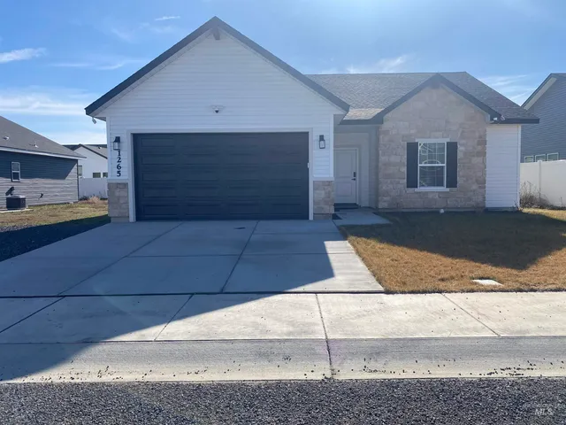 $388,000 | 1265 Terra Avenue, Twin Falls, ID 83301