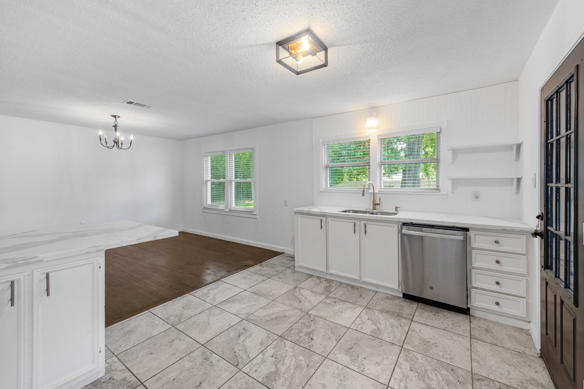 215 Bar Park Loop Coldspring, TX 77331 - Photo 7 of 34