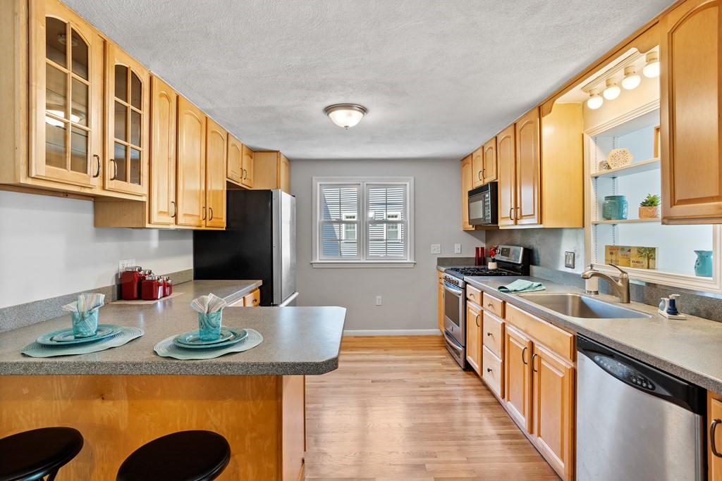 5 Eugene Road Burlington, MA 01803 - Photo 12 of 27 Gallery Image 12